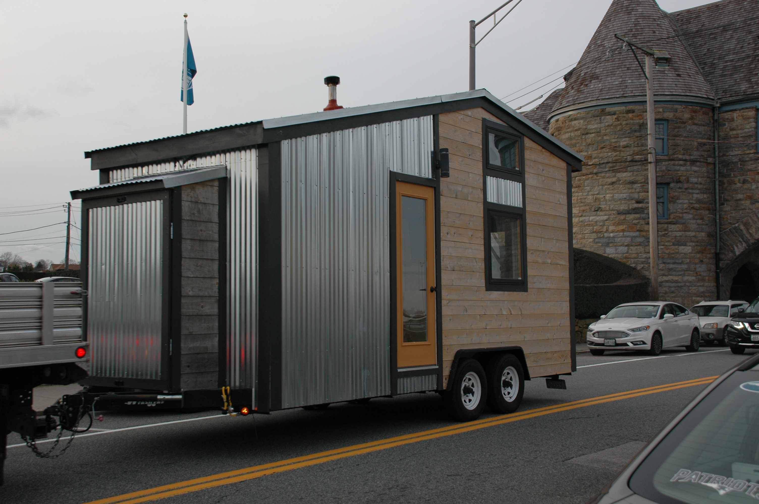 On the road through Narragansett